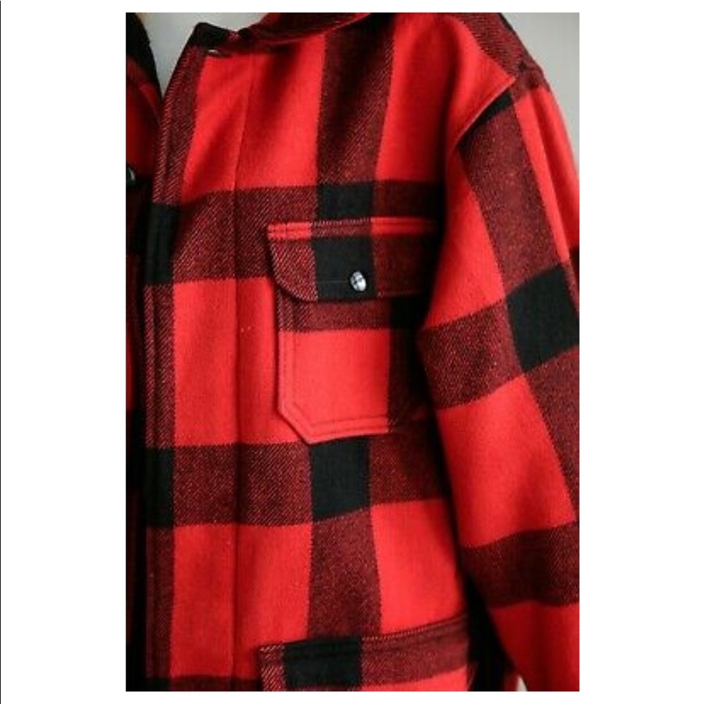 One Of A Kind Vintage Woolrich Buffalo Plaid - Picture 3 of 9